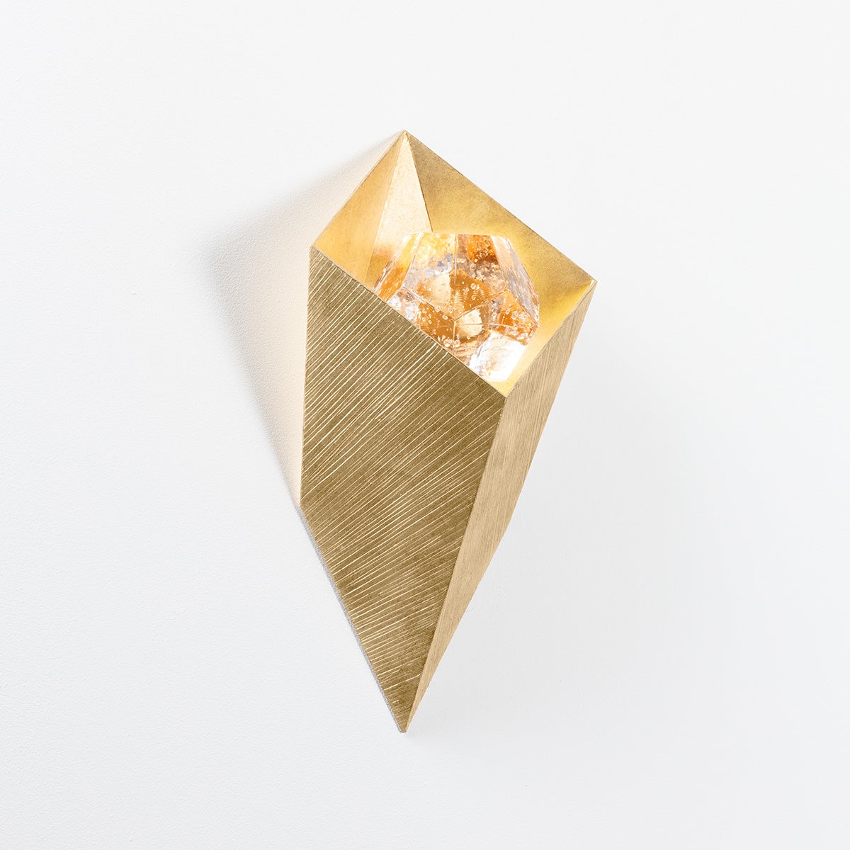 conch-wall-sconce-467-01-VGL-6