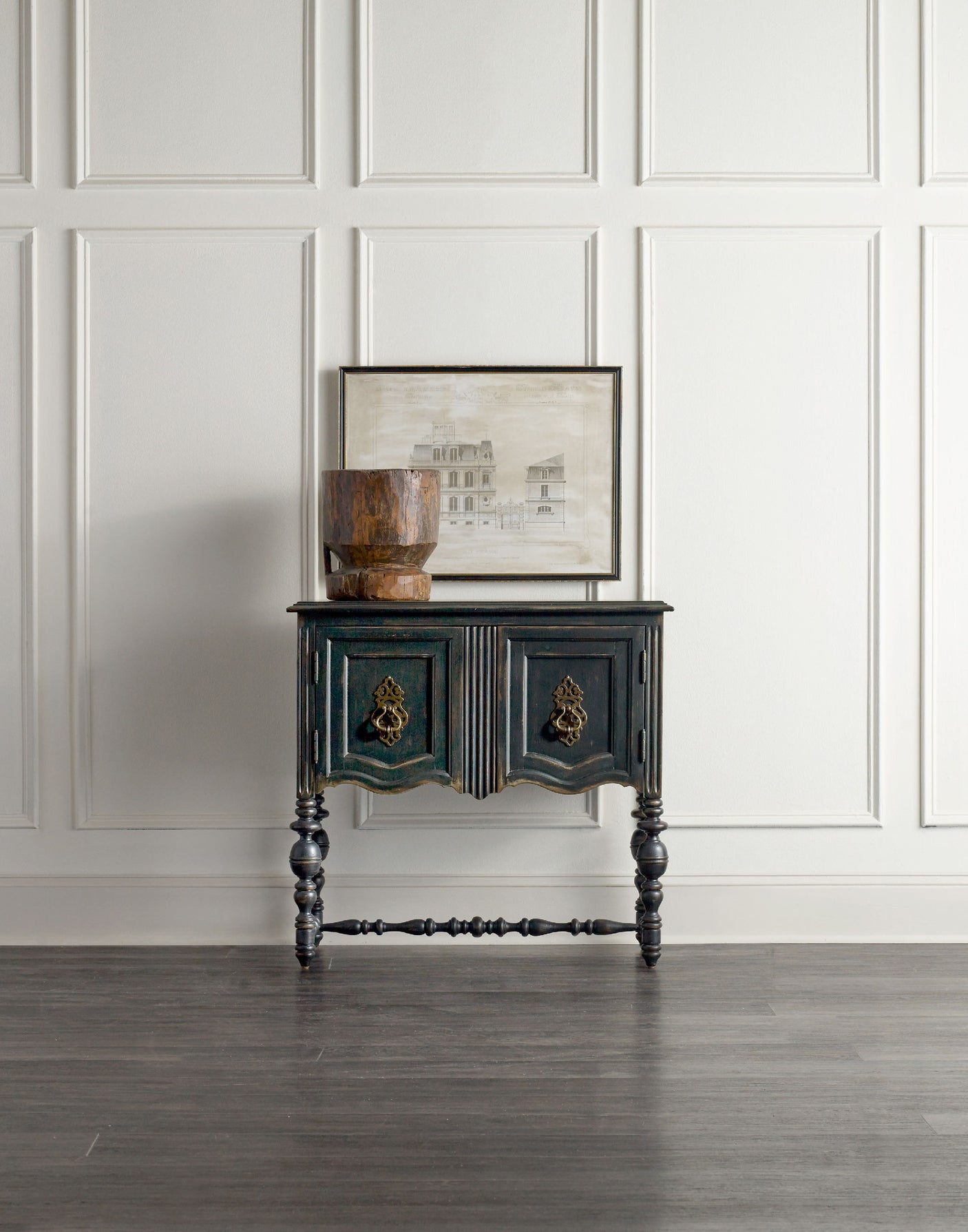 Hooker Furniture Chest 500-50-904