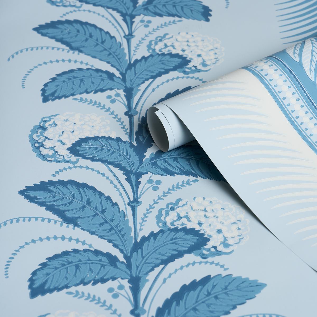 hydrangea-drape-5004454-4