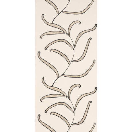 caterpillar-leaf-5014530-1