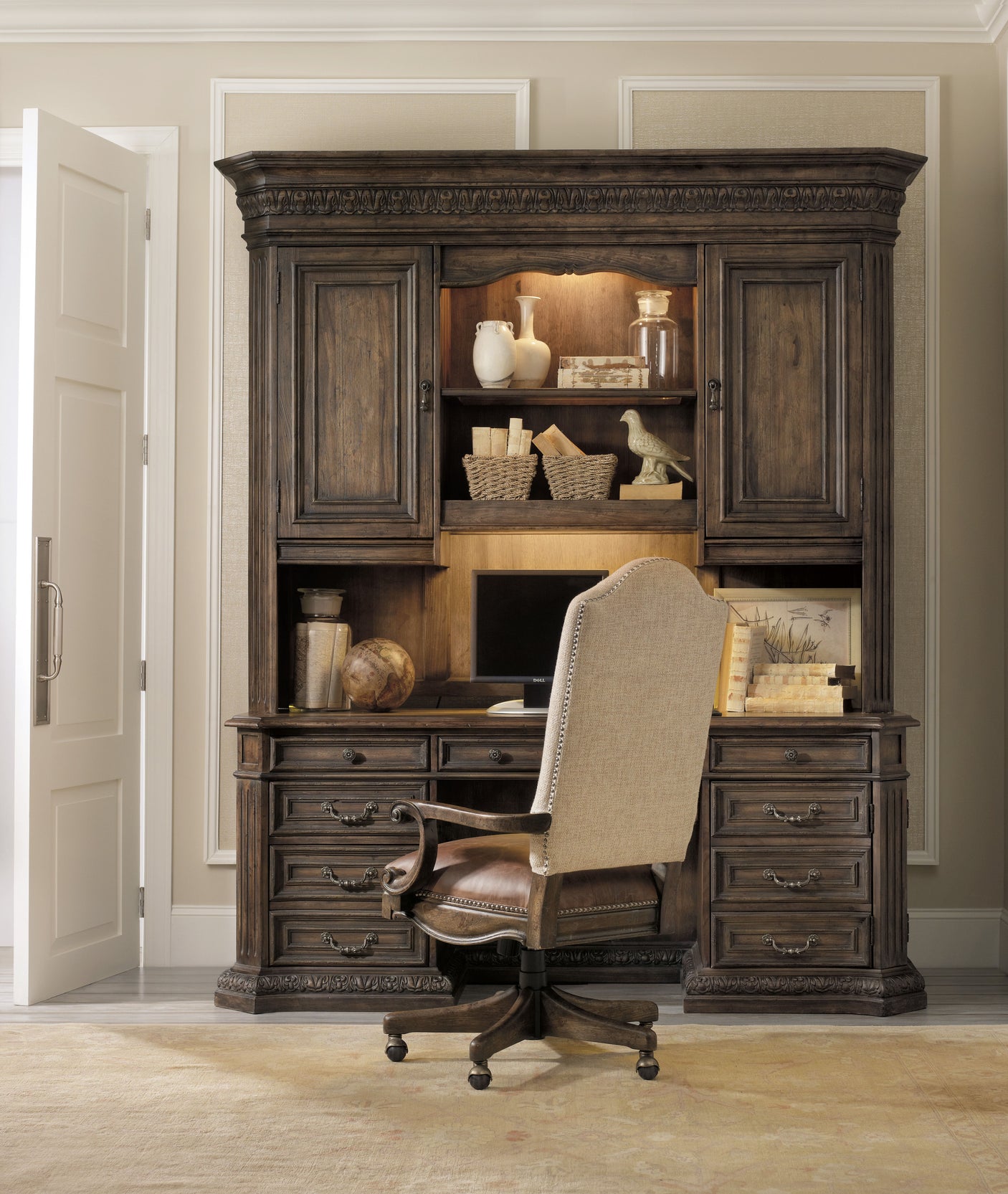 Hooker Furniture Rhapsody Tilt Swivel Chair 5070-30220