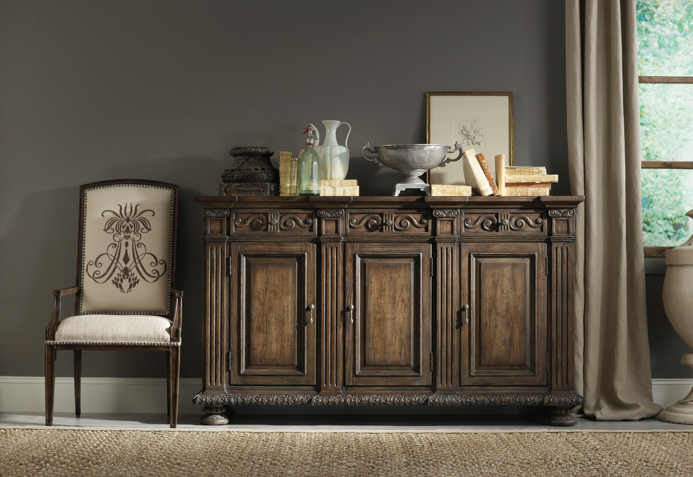 Hooker Furniture Rhapsody 72'' Credenza 5070-85001