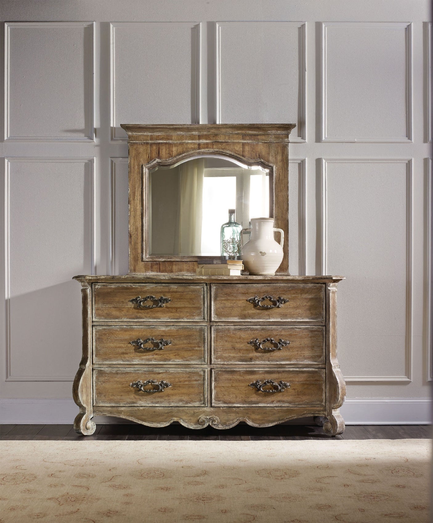 Hooker Furniture Chatelet Dresser 5300-90001