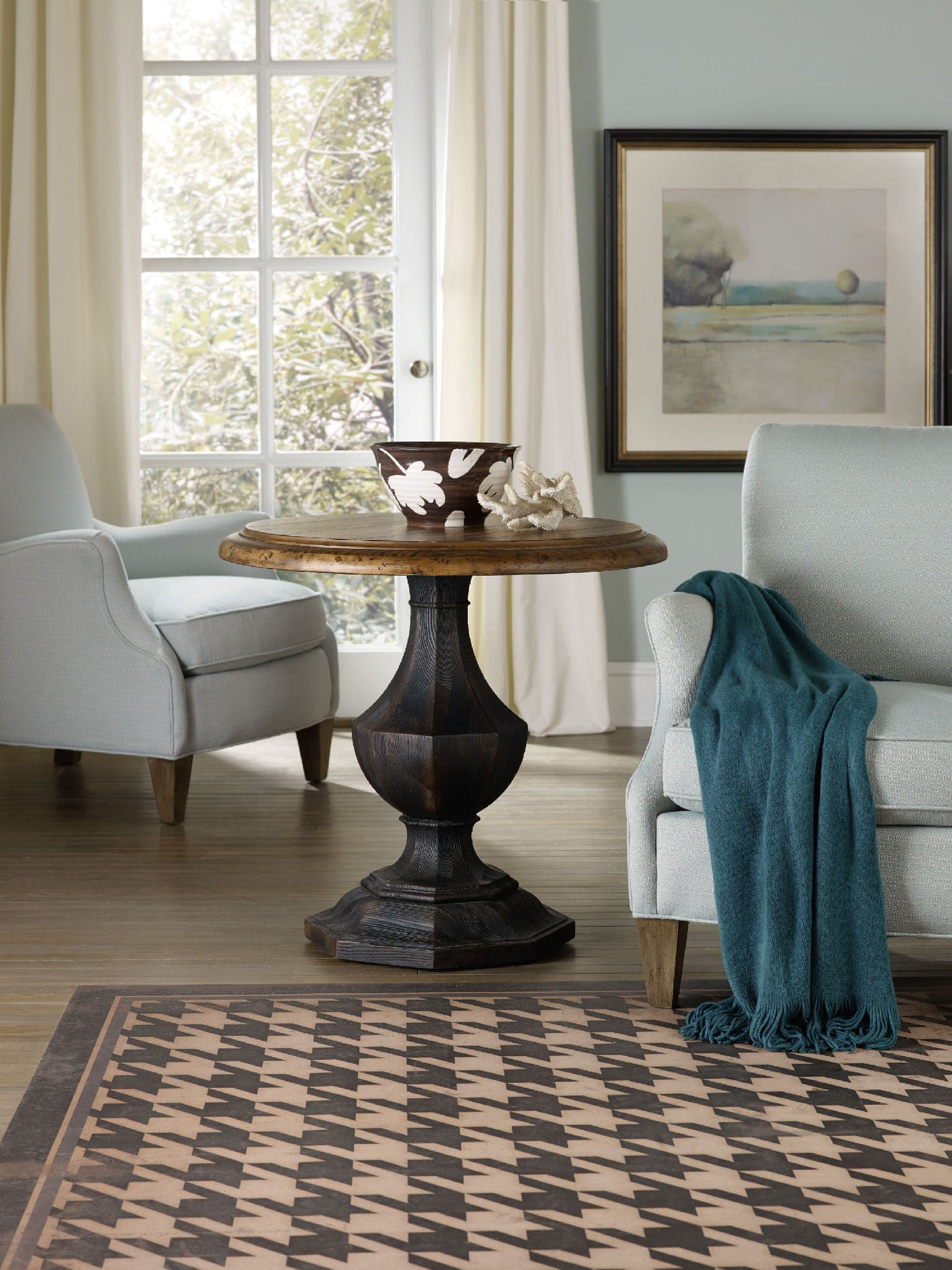 Hooker Furniture Sanctuary Round Accent Table 5402-50001