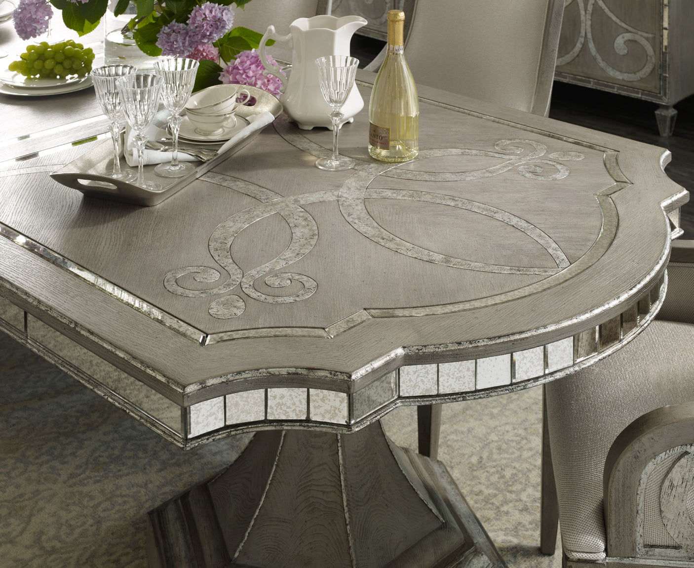 Hooker Furniture Sanctuary Rectangle Dining Table w/2-20in leaves 5603-75200-LTBR