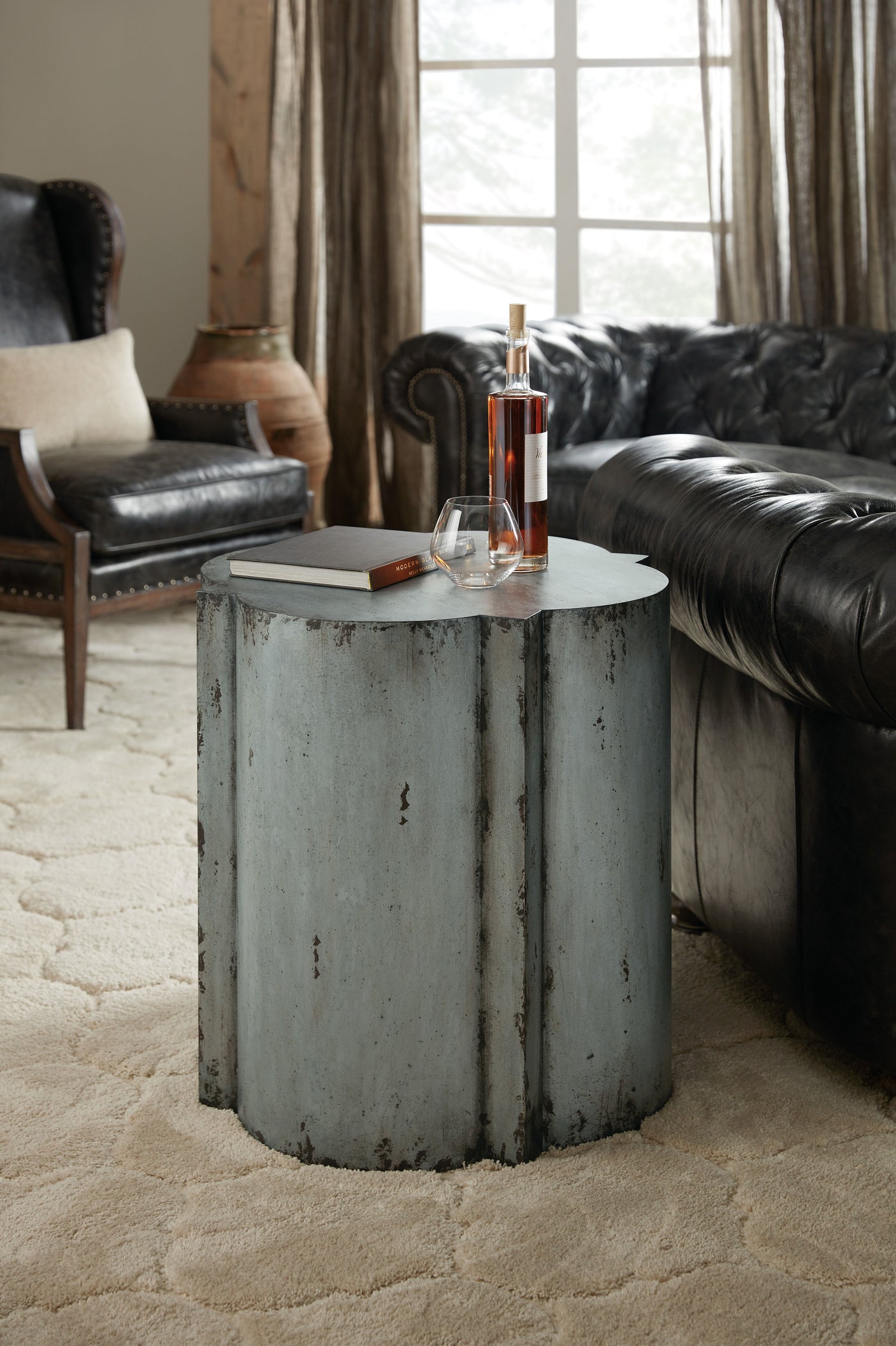 Hooker Furniture Beaumont End Table 5751-80114-45