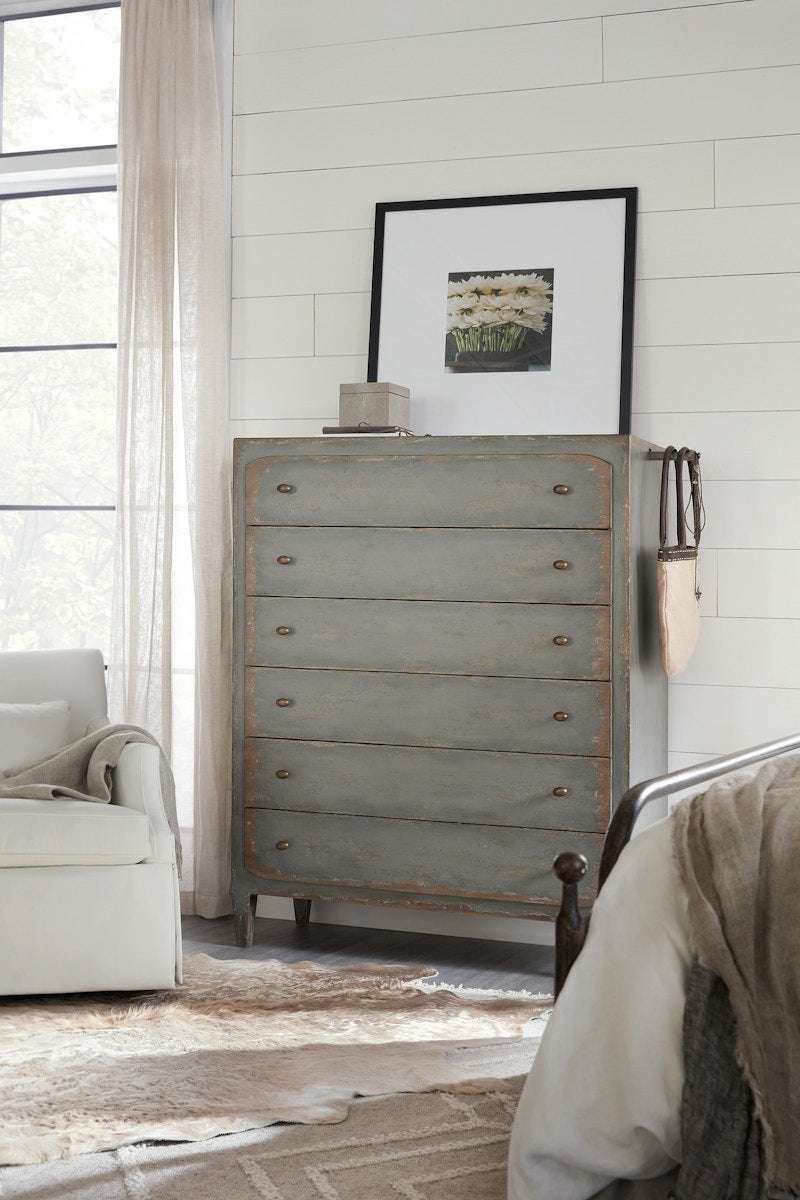 Hooker Furniture Ciao Bella Six-Drawer Chest- Speckled Gray 5805-90010-95