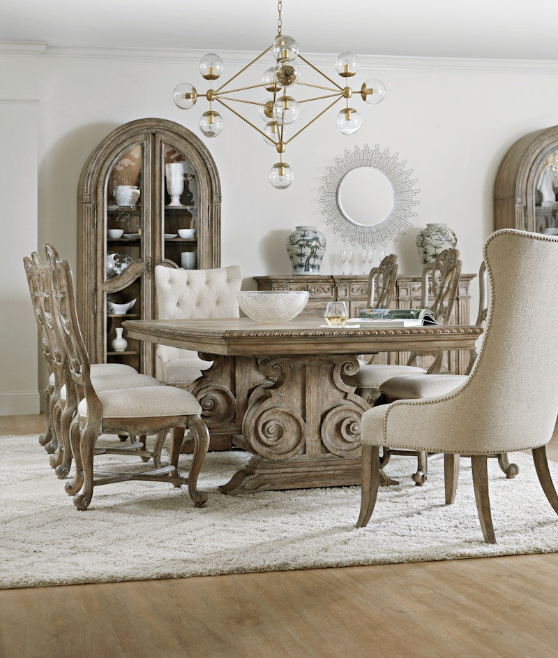 Hooker Furniture Castella Bunching Curio 5878-50001-80