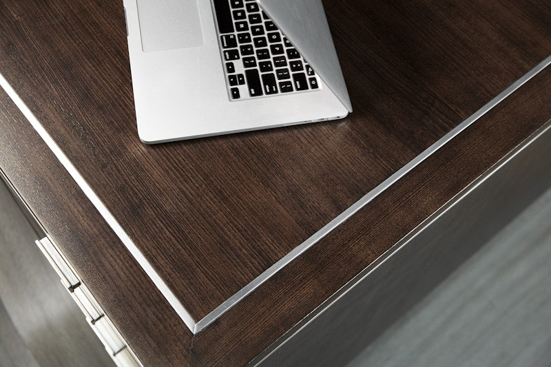 Hooker Furniture House Blend Executive Desk 5892-10562-85
