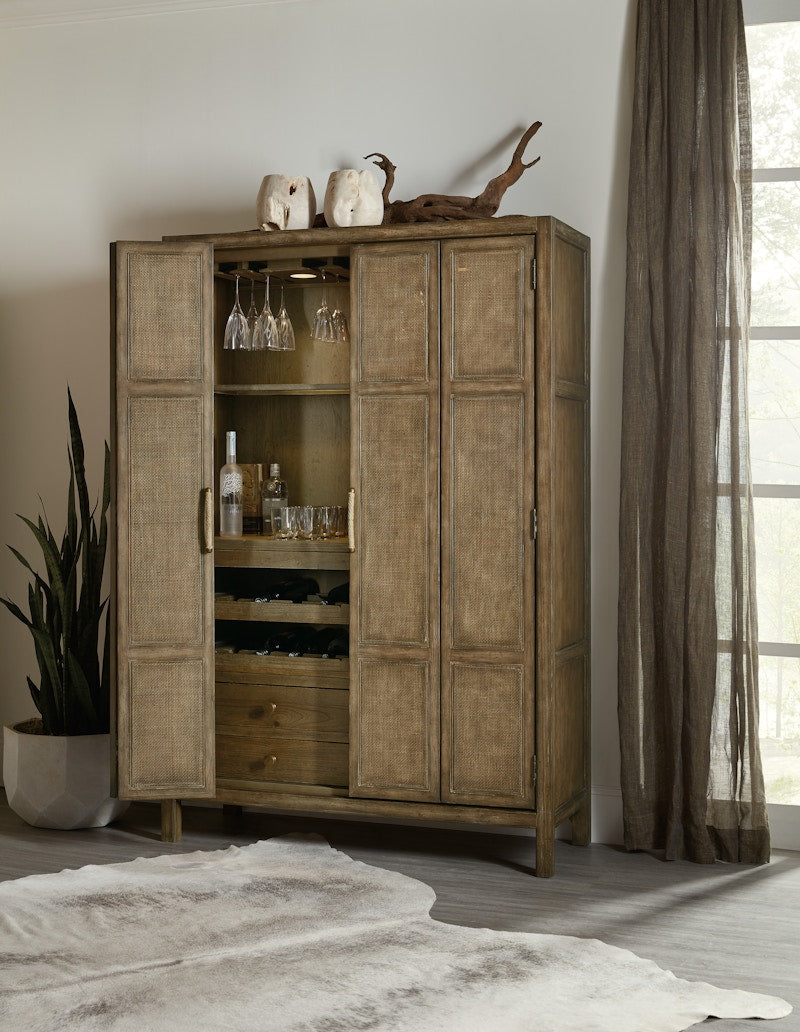 Hooker Furniture Sundance Bar Cabinet 6015-75160-89