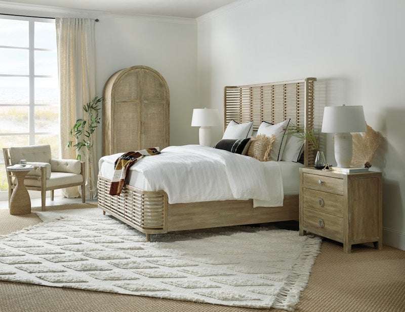 Hooker Furniture Surfrider Queen Rattan Bed 6015-90250-80