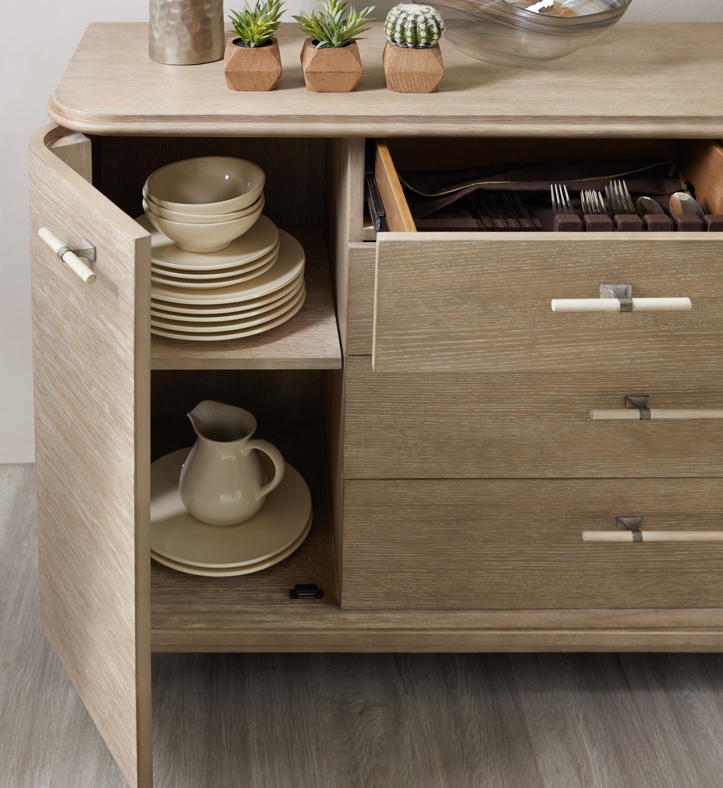 Hooker Furniture Affinity Server 6050-75907-GRY