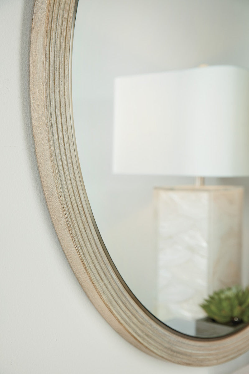 Hooker Furniture Cascade Round Mirror 6120-90007-05