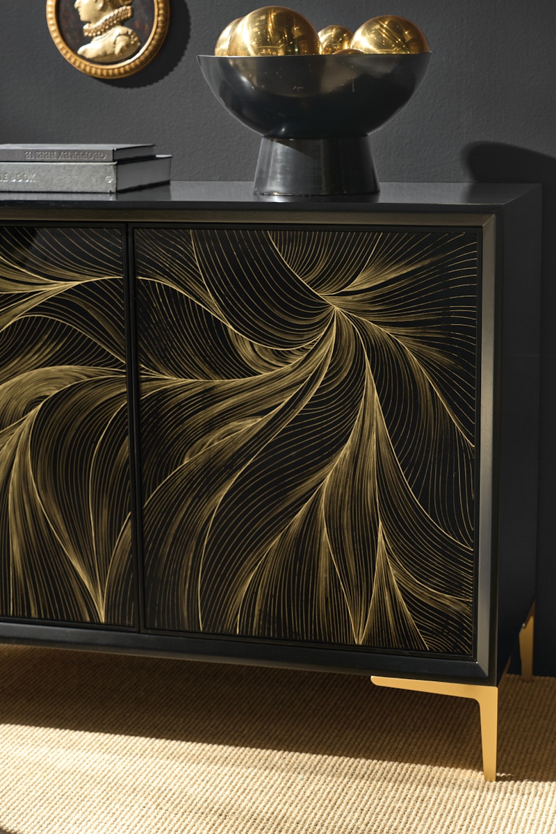 Hooker Furniture Melange Willow Hall Chest 628-50206-99
