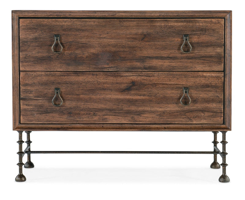 Hooker Furniture Big Sky Bachelors Chest 6700-90017-85