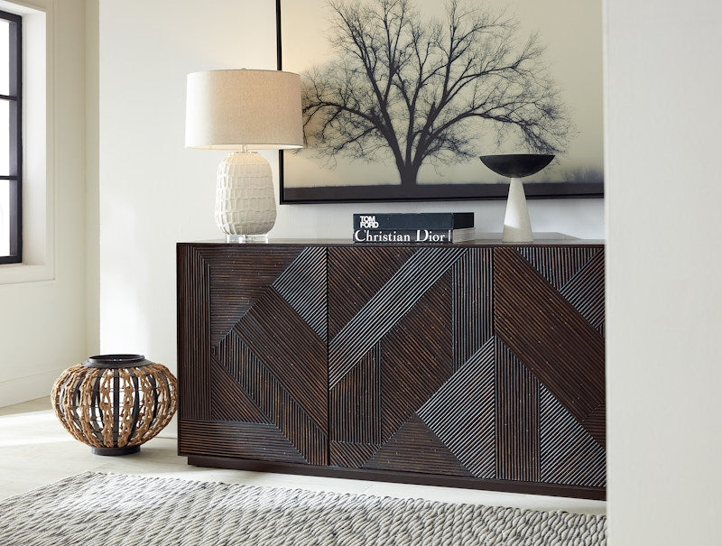 Hooker Furniture Retreat Entertainment Credenza 6950-55572-99