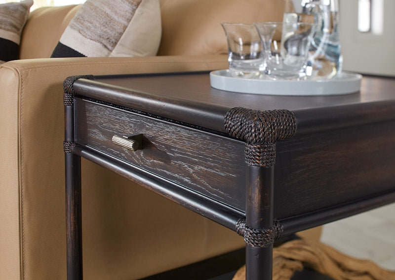 Hooker Furniture Retreat Pole Rattan End Table 6950-80213-99