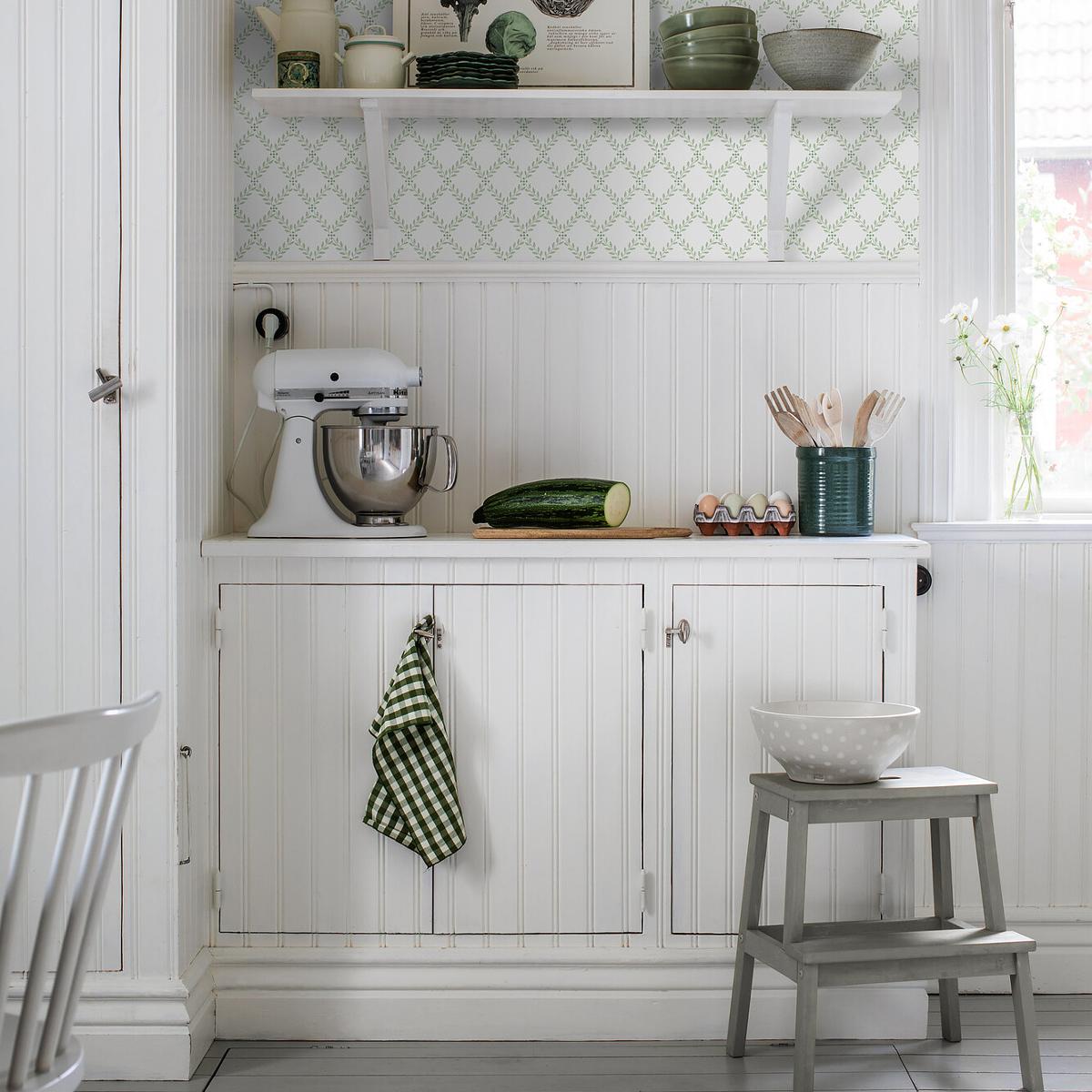 trellis-leaves-7671-2