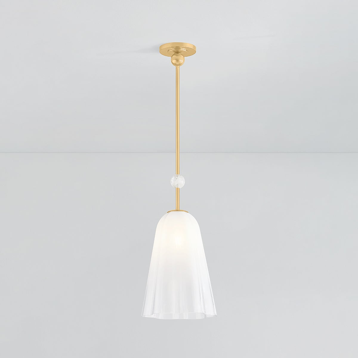 cambria-heights-pendant-7810-AGB-1