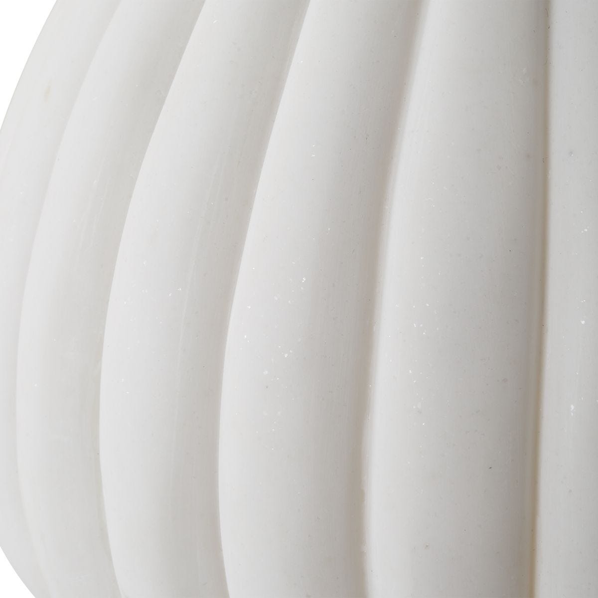 Lynna Table Lamp