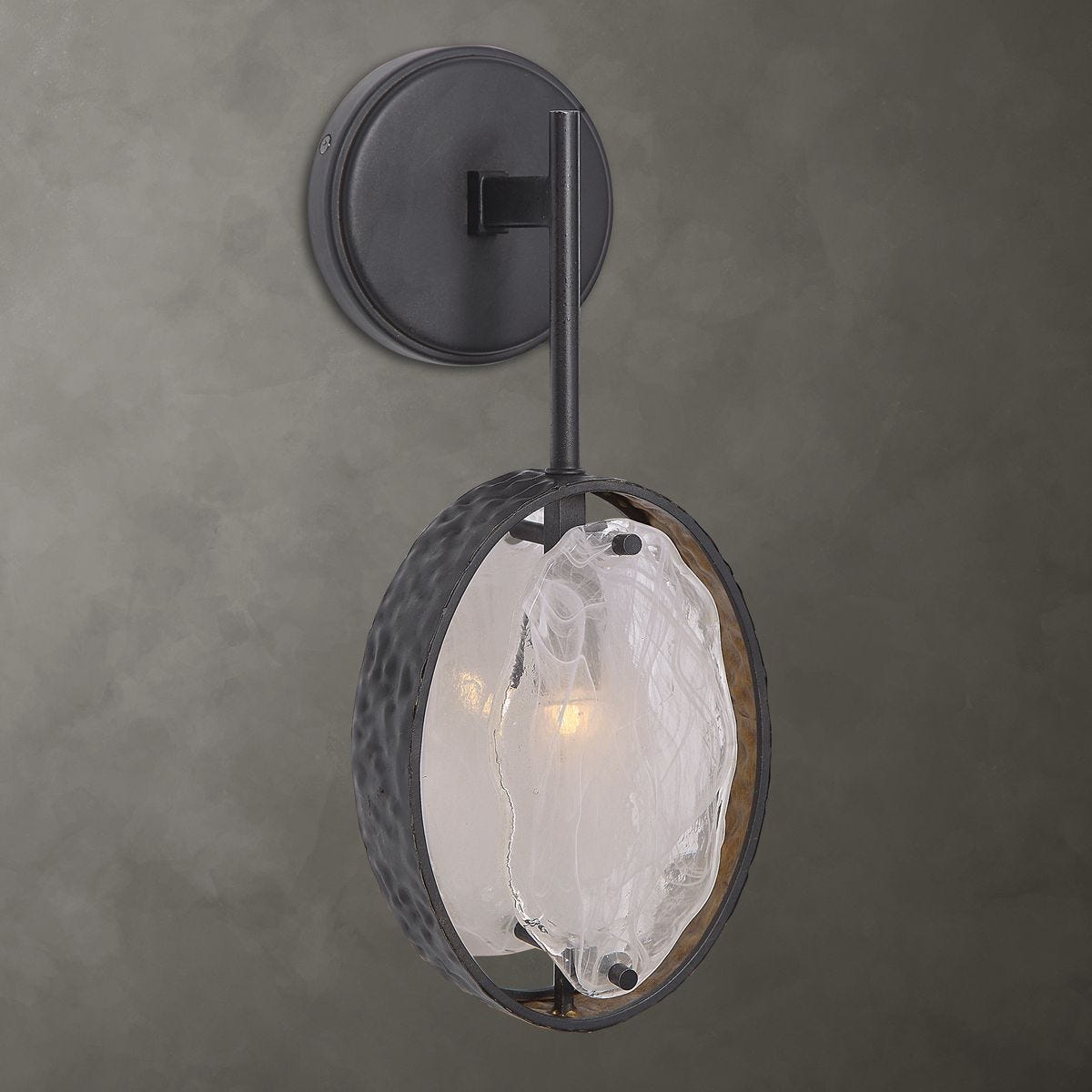 Maxin, 1 Lt Sconce - Kings Fine Art & Decor