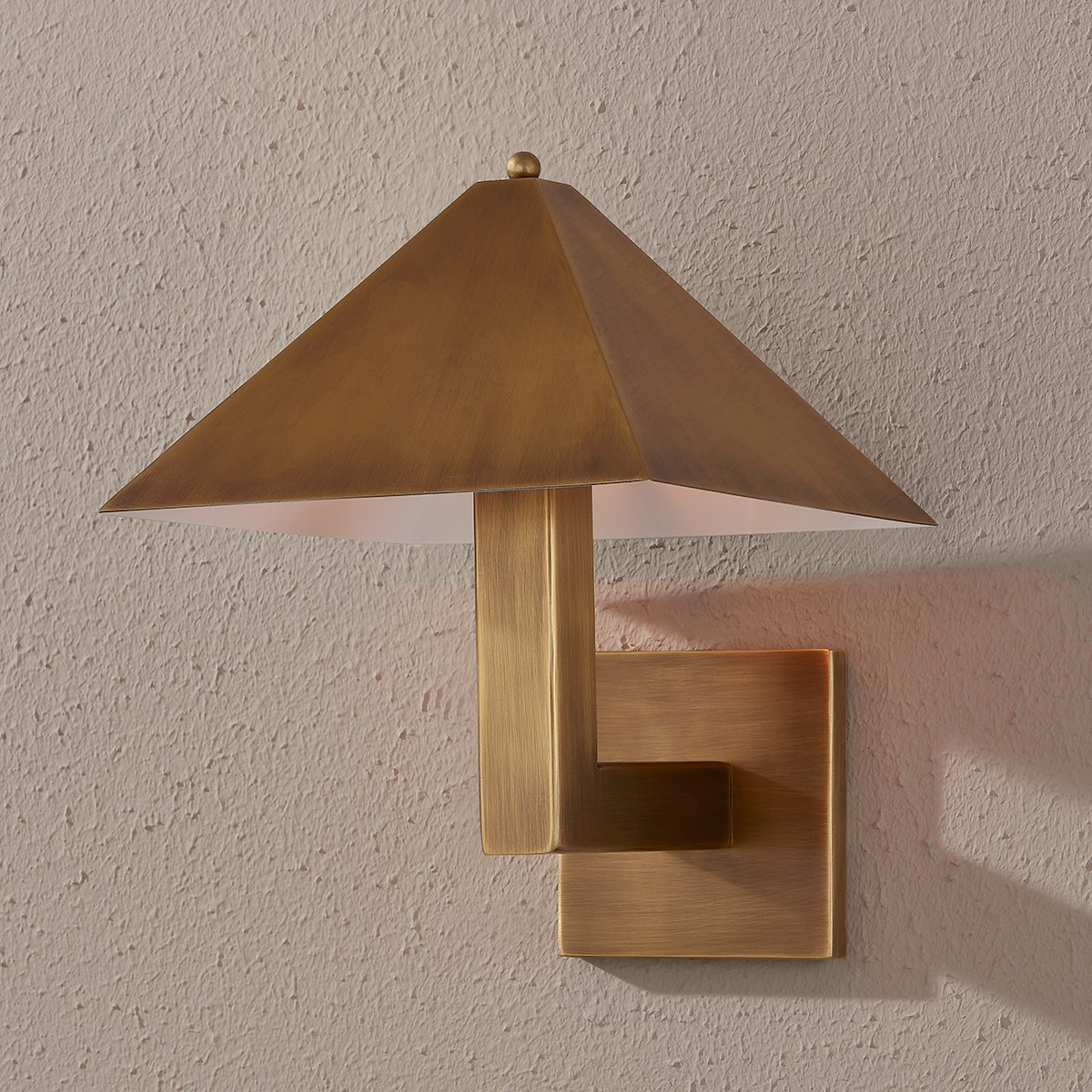 knight-wall-sconce-B5211-PBR-3