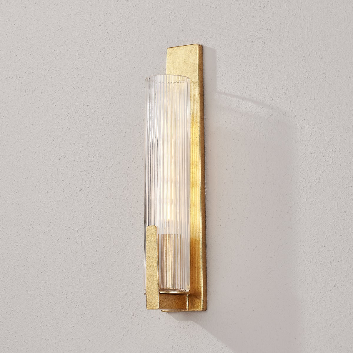 malakai-wall-sconce-B6918-VGL-1
