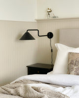 brianna-plug-in-sconce-HL629201-GL/SBK-5