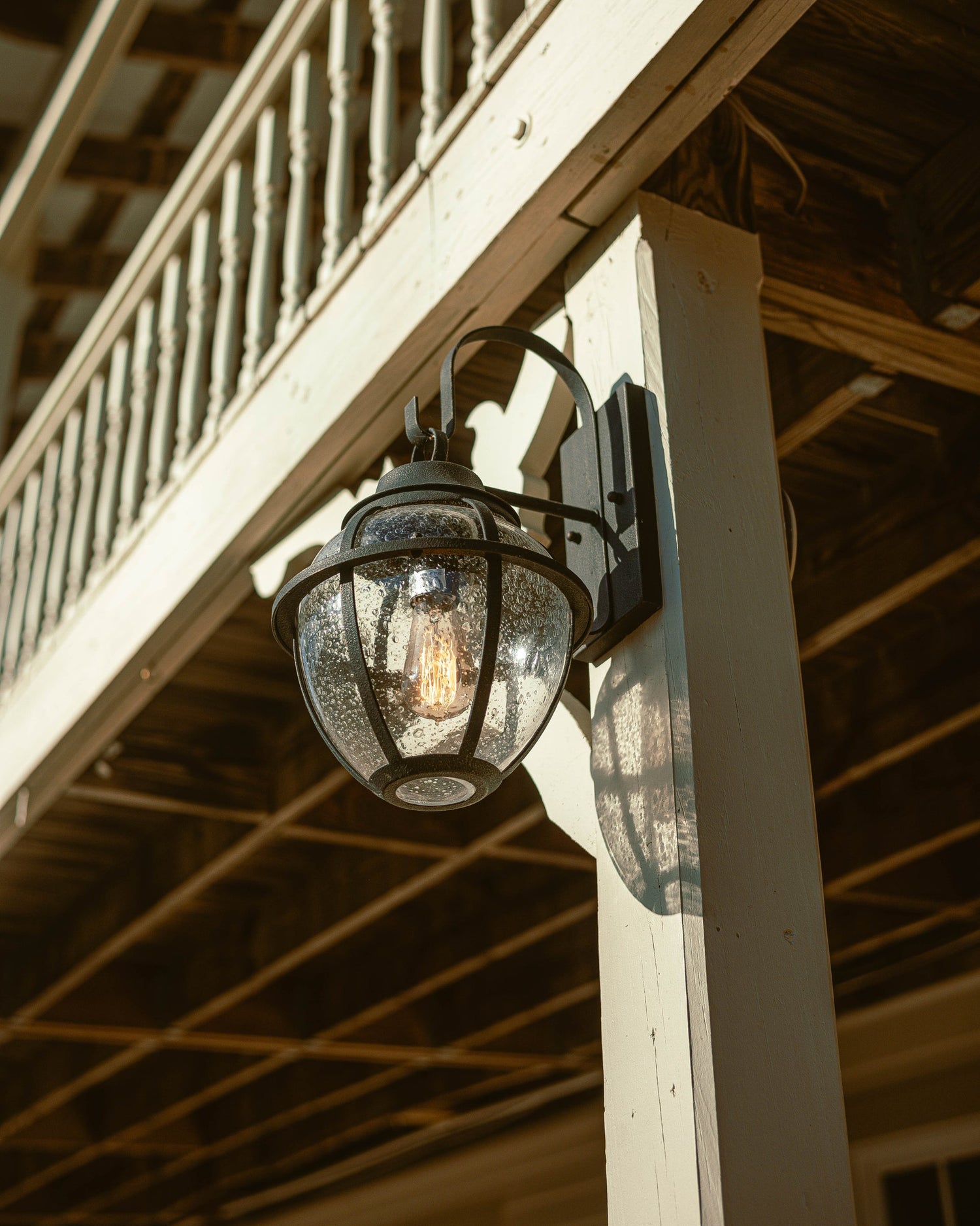 bunker-hill-wall-sconce-B6451-VBZ-2
