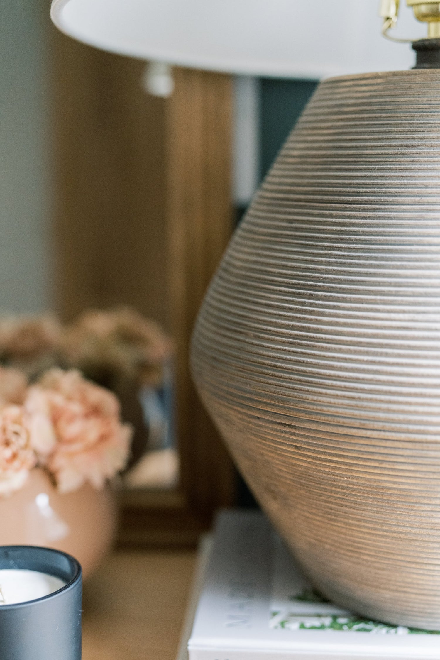 calabria-table-lamp-PTL1011-2