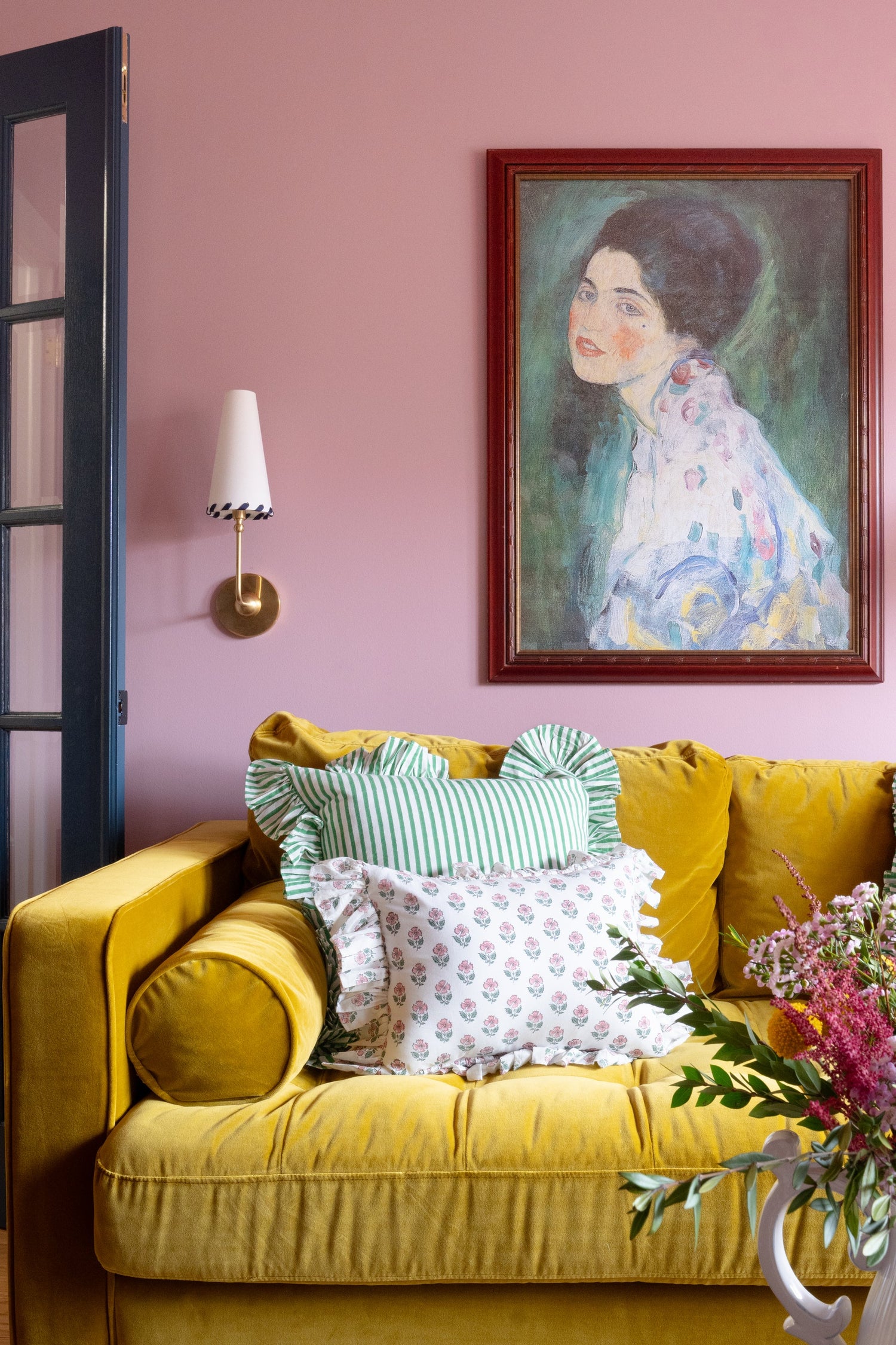 cassie-wall-sconce-H436101-AGB-1