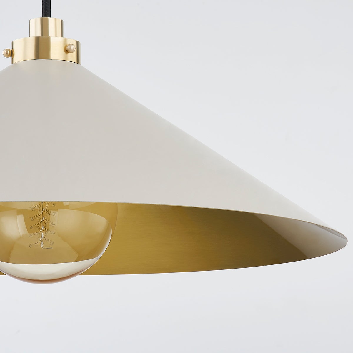clivedon-pendant-MDS1402-AGB/OW-1