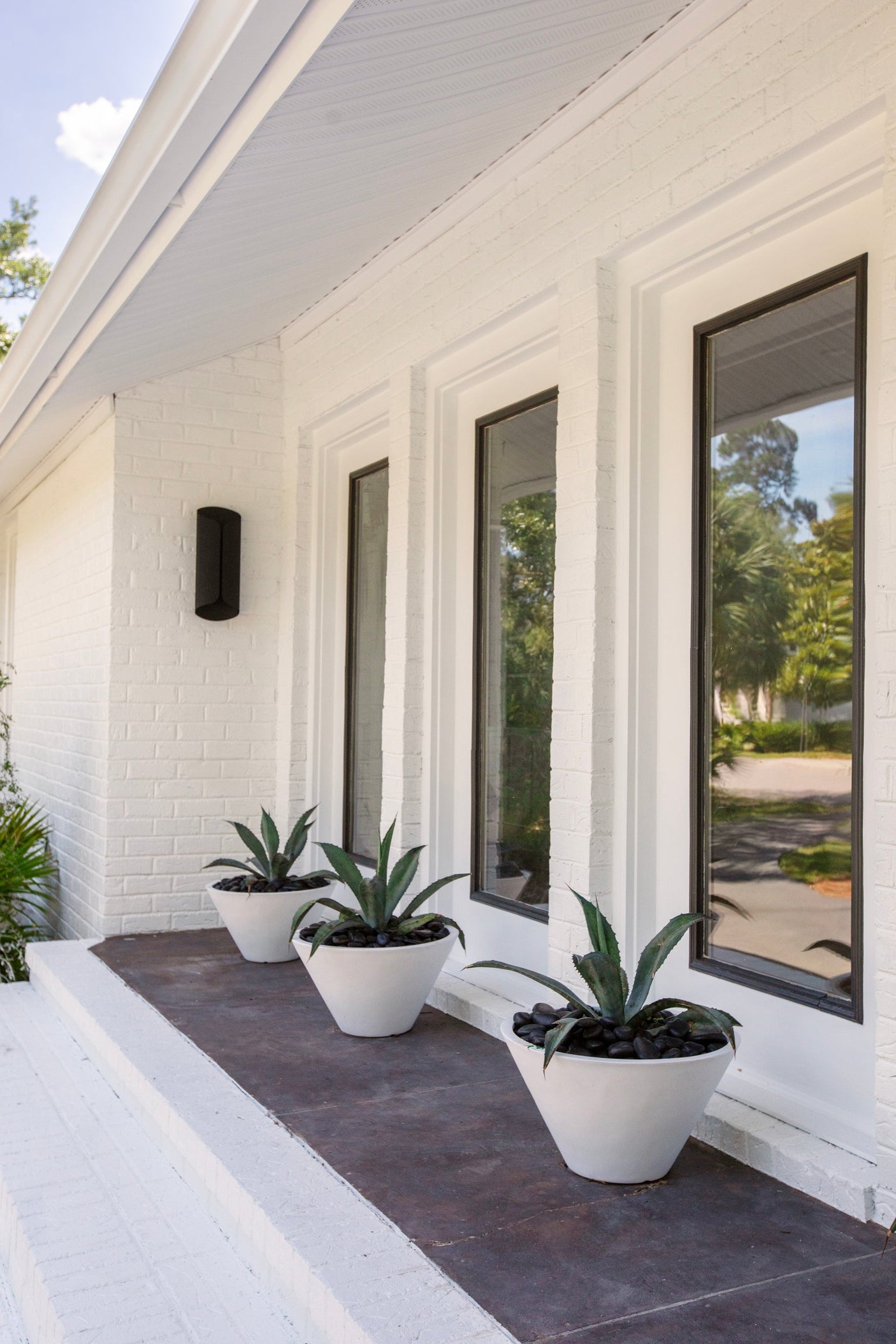 cole-exterior-wall-sconce-B2220-TBK-4