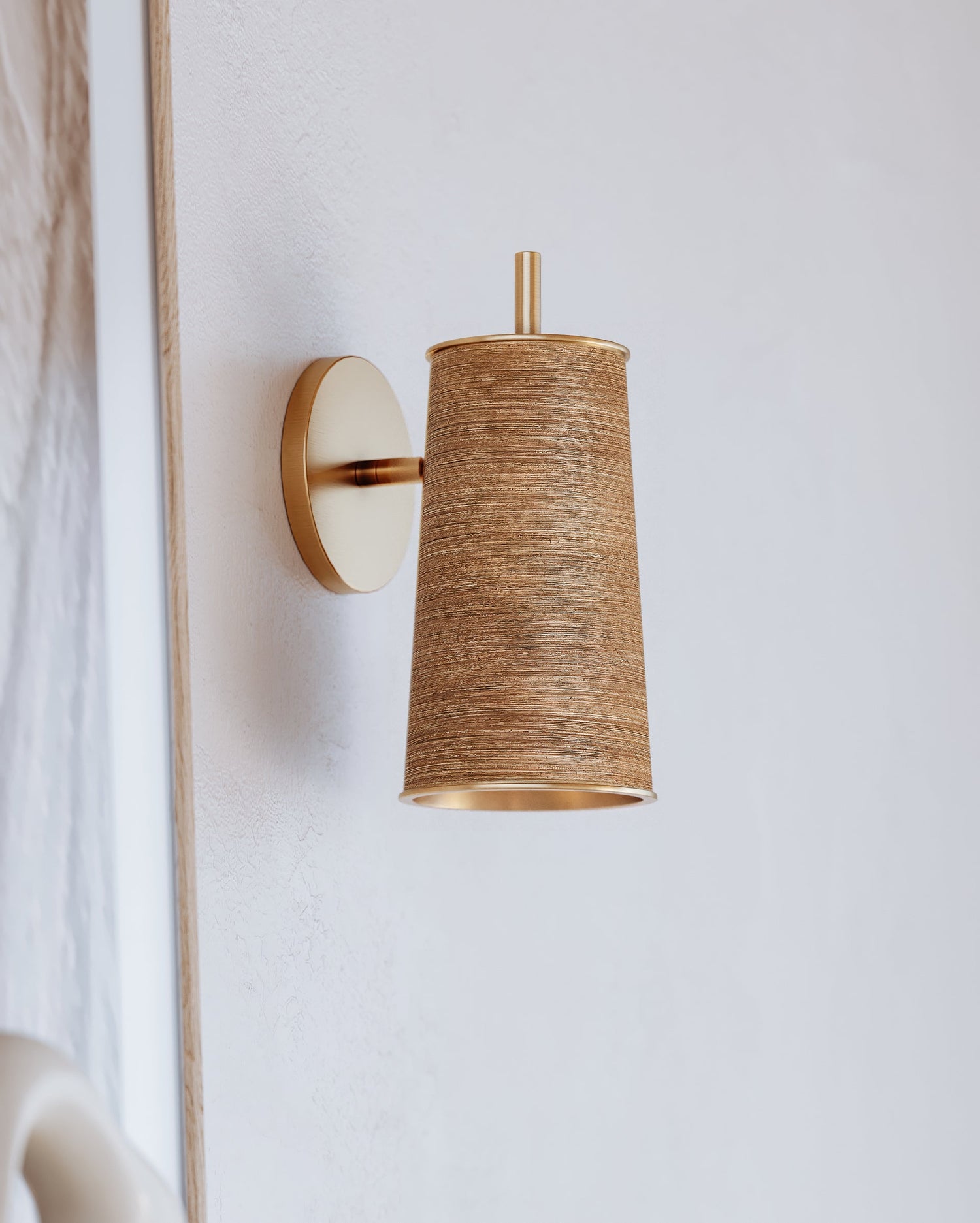delran-wall-sconce-9110-AGB-1