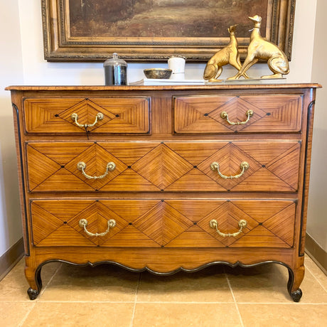 Wood Veneer Style 5-Drawer Chest - Kings Fine Art & Decor