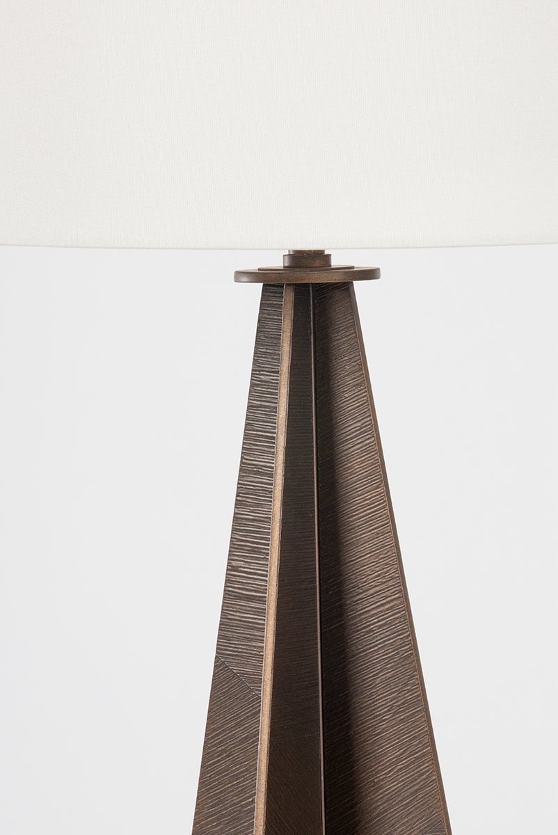 finn-table-lamp-PTL1130-BRL-1