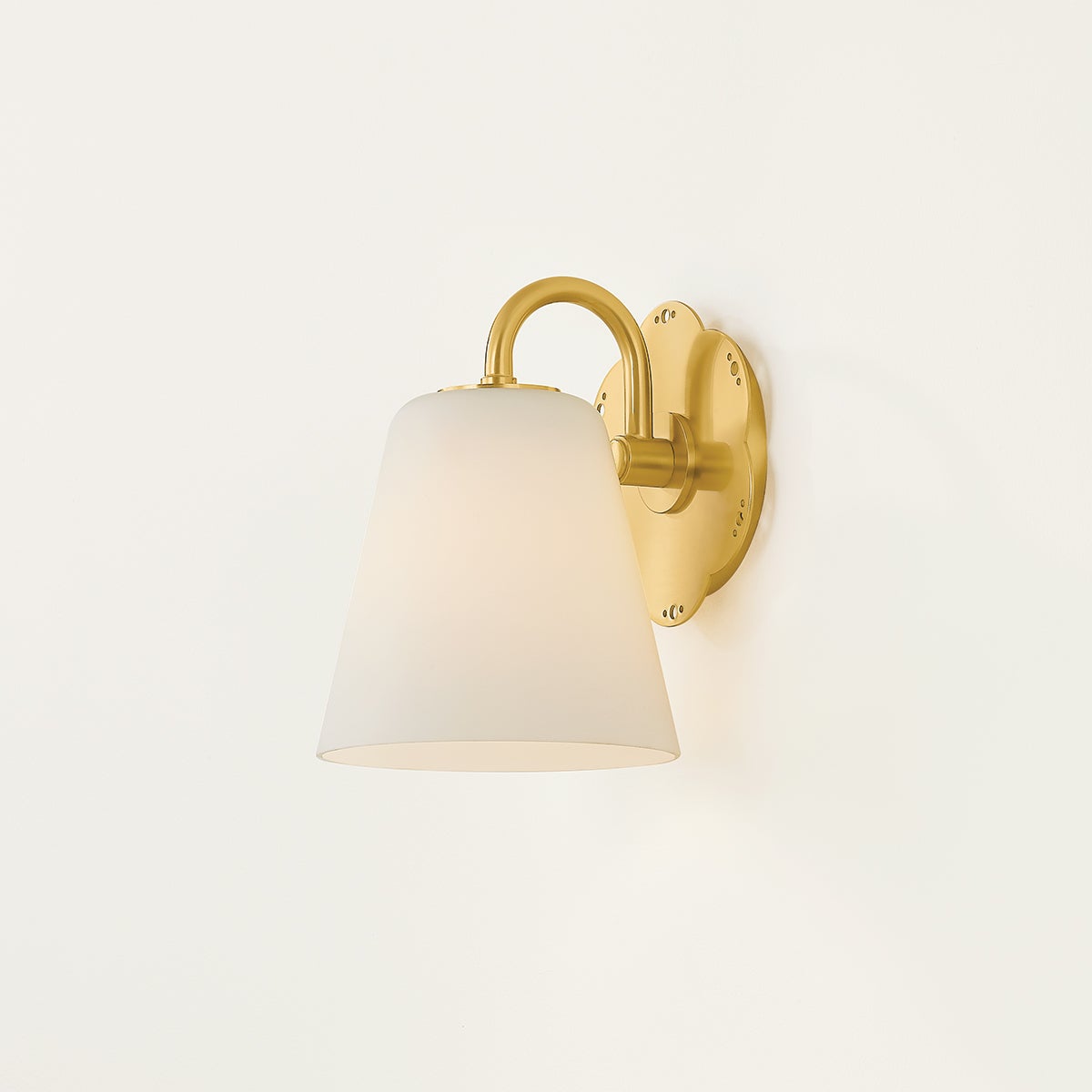 leonella-bath-and-vanity-H1017301-AGB-6