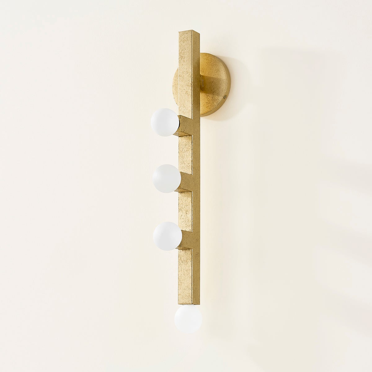 sutter-wall-sconce-H823104-VGL-2