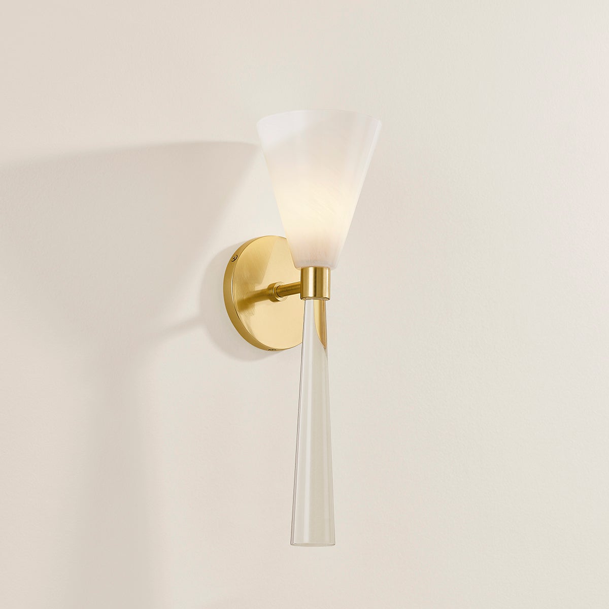 amara-wall-sconce-H862101-AGB-1