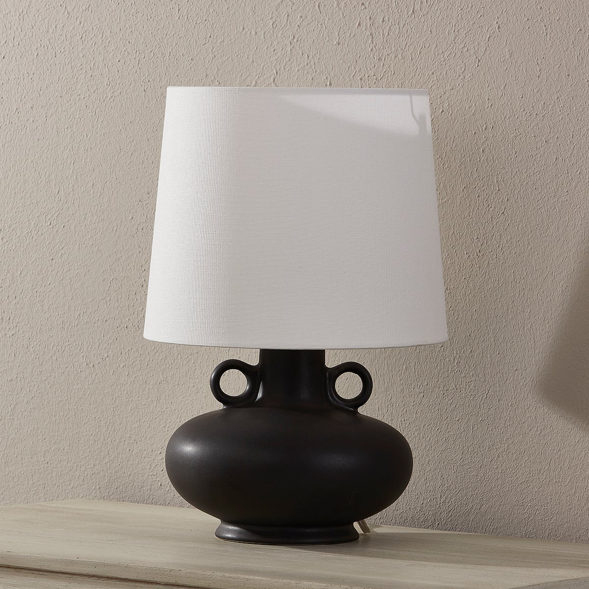 rikki-table-lamp-HL613201B-AGB/CRC-2