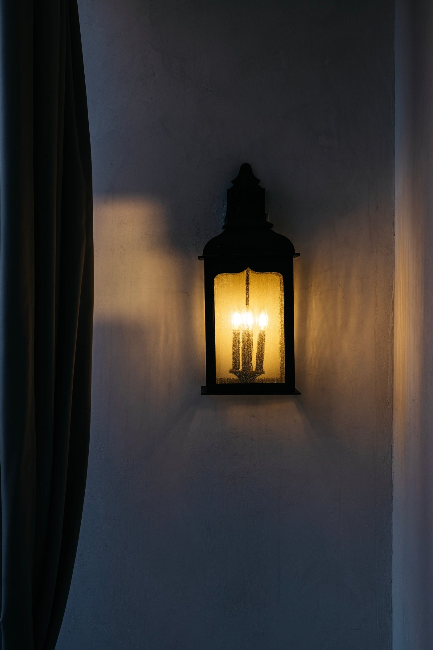 henry-street-wall-sconce-B2013-TBZ-2