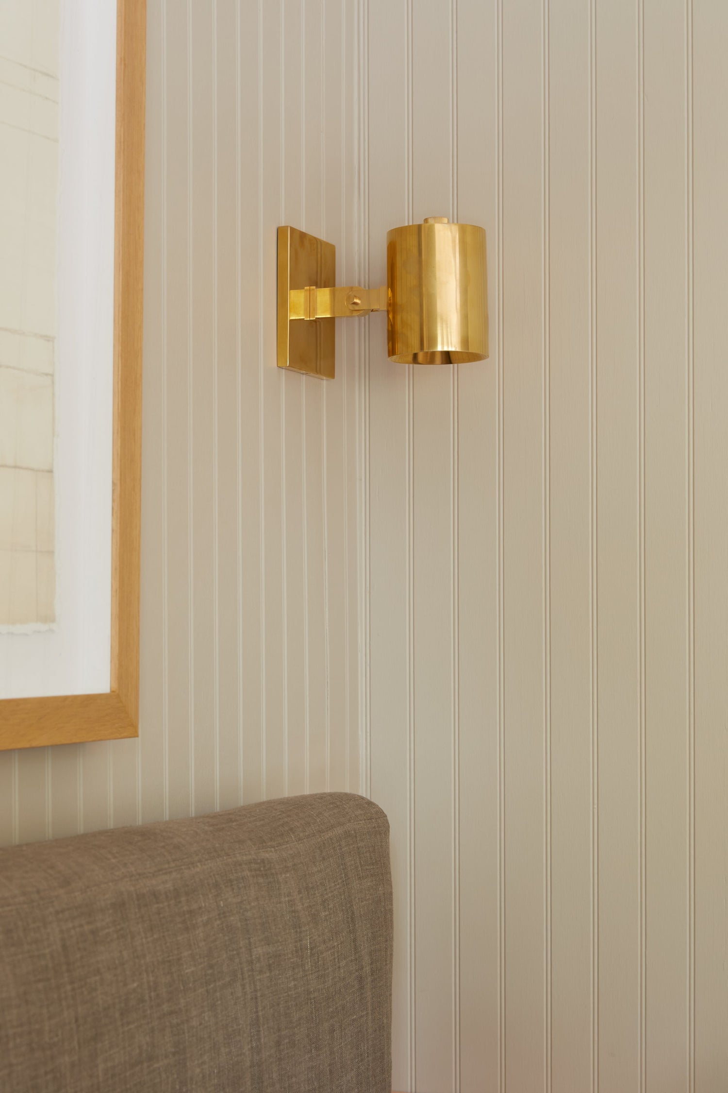 highgrove-wall-sconce-MDS1700-AGB-2