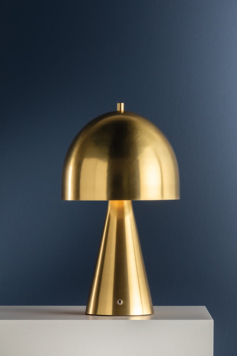 hopkinton-rechargeable-table-lamp-L7831-AGB-11