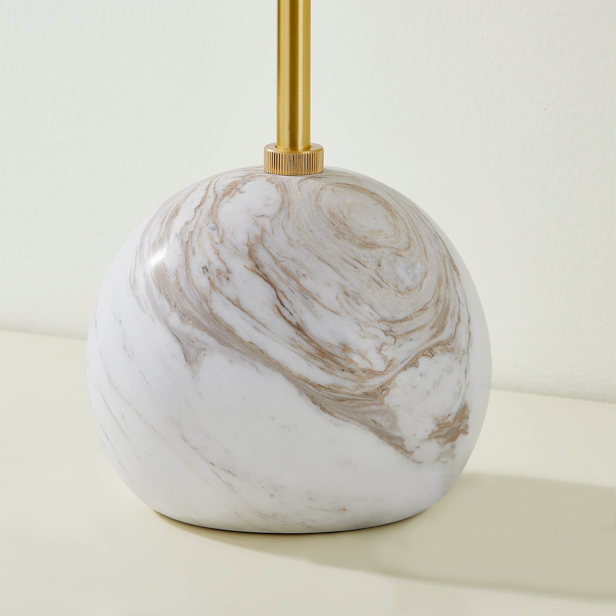 jewel-table-lamp-HL864201-AGB-4