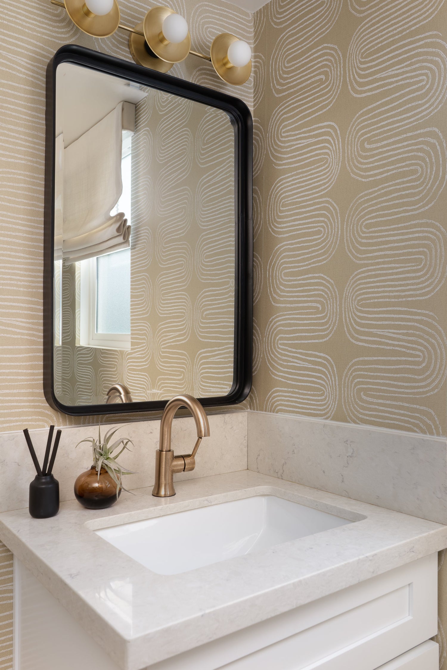 julien-bath-and-vanity-9803-AGB-2