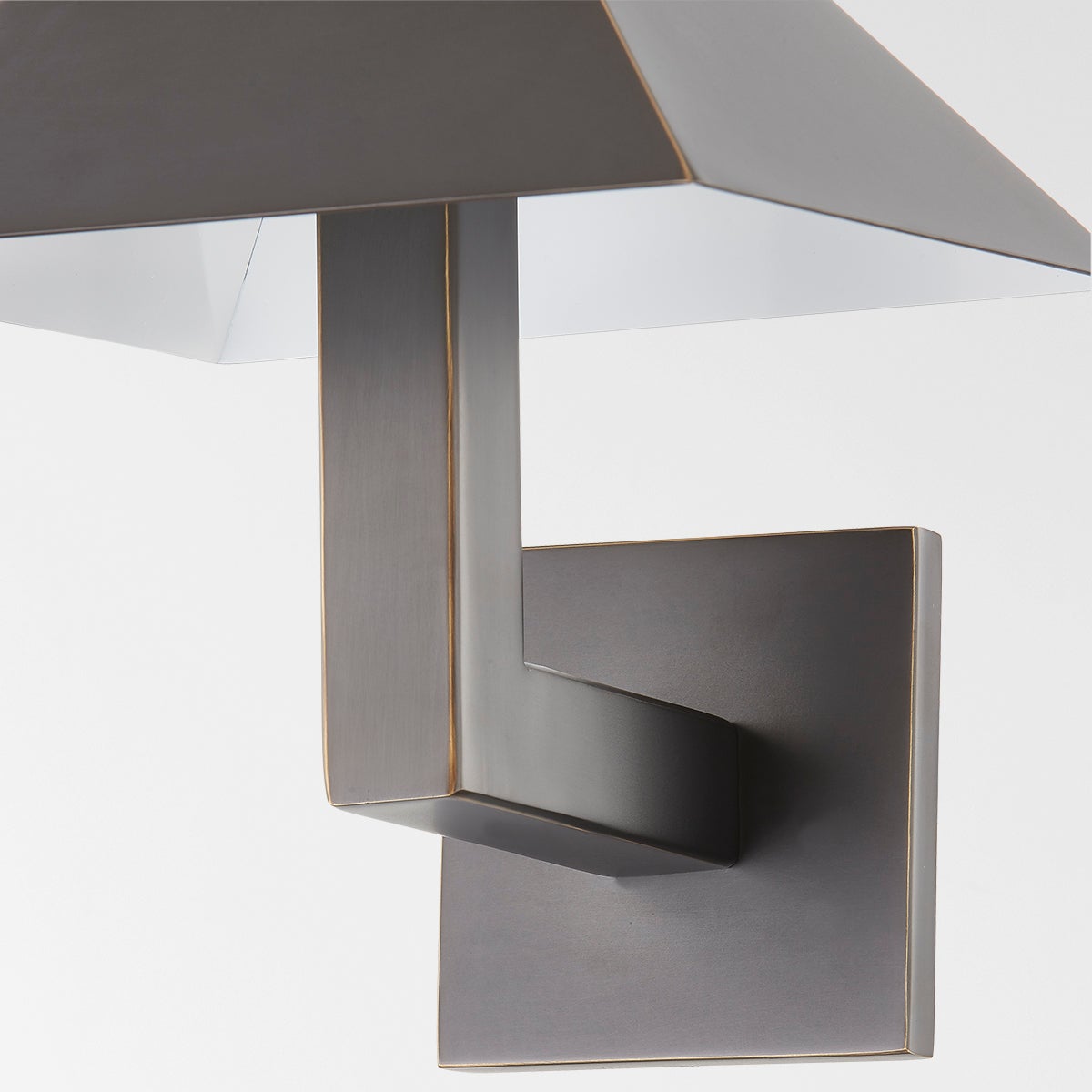 knight-wall-sconce-B5211-BRZ-2