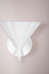 kelsey-wall-sconce-H817101-TWH-5