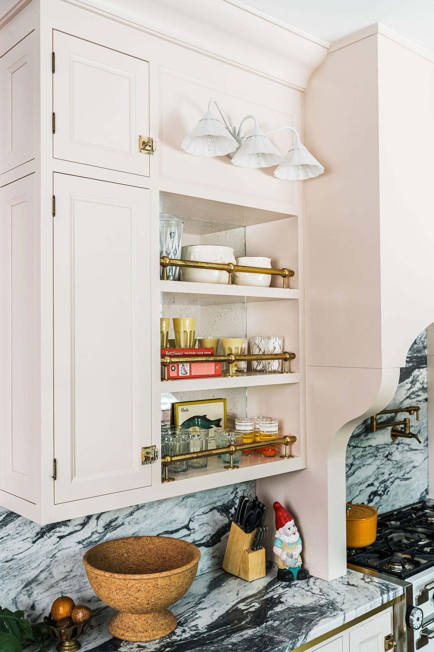 kelsey-bath-and-vanity-H817303-TWH-5