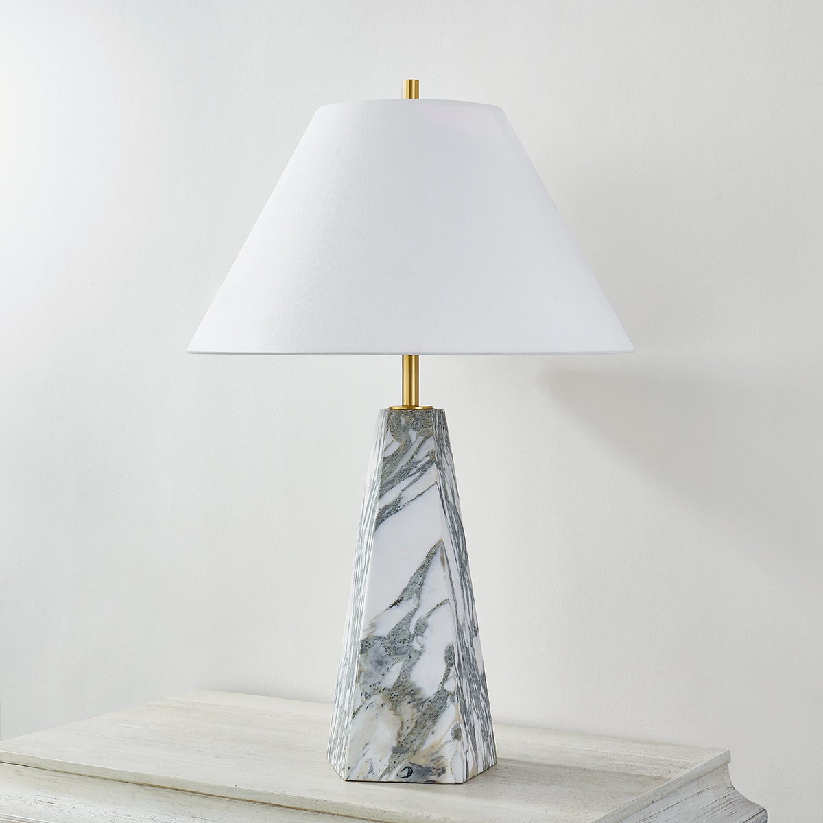benicia-table-lamp-L1328-AGB-5