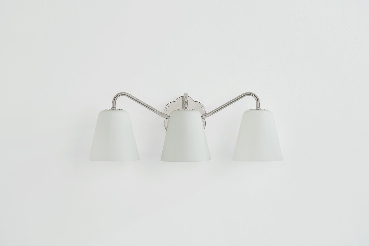 leonella-bath-and-vanity-H1017303-PN-4